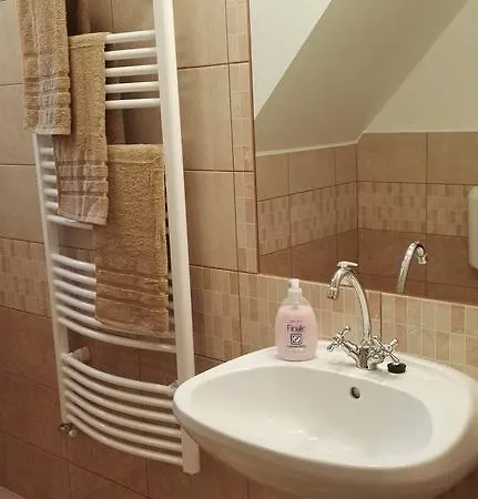 Apartment Agnes Vendeghaz Gyula